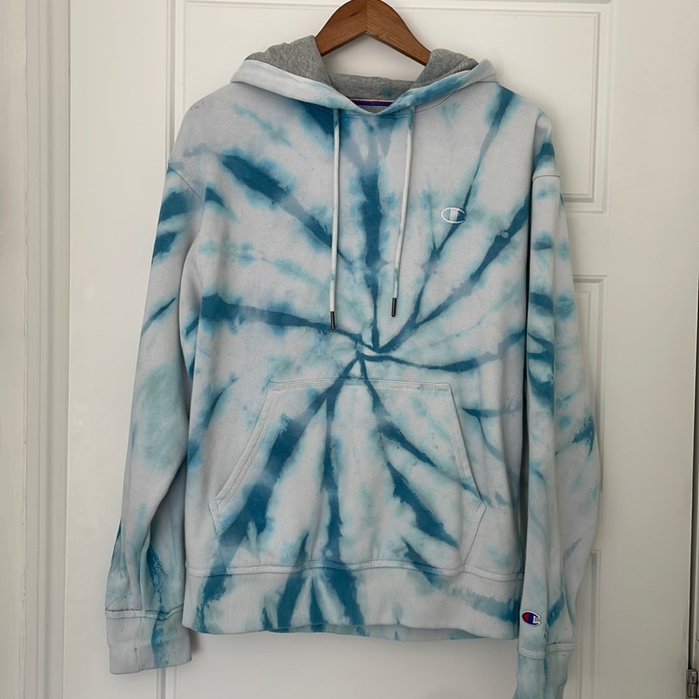 Tie dye champion hoodie